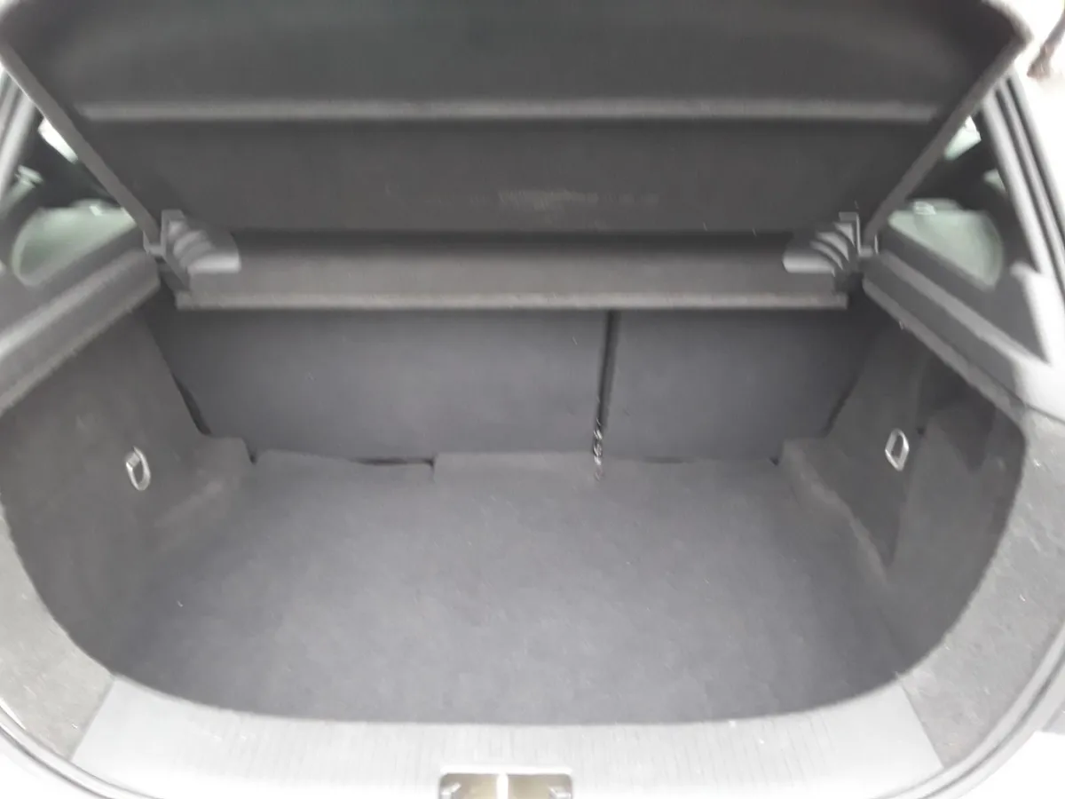 Vauxhall Astra 2009 - Image 3