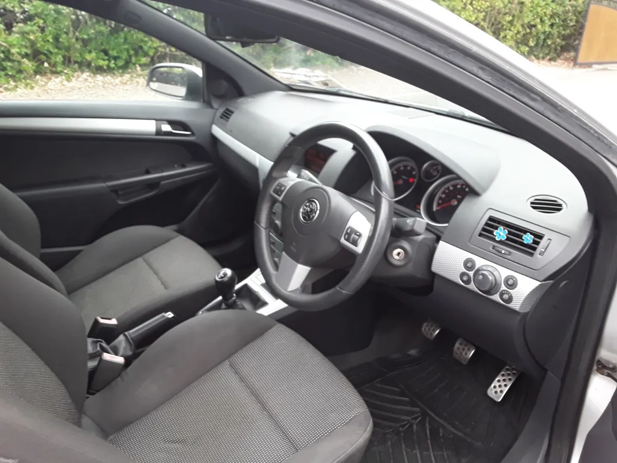 Vauxhall Astra 2009 - Image 6