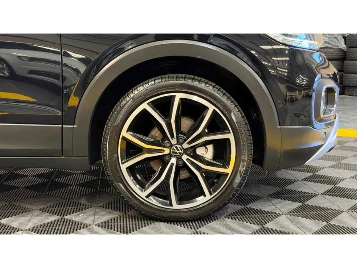 Volkswagen T-Cross TSI Style - Image 4