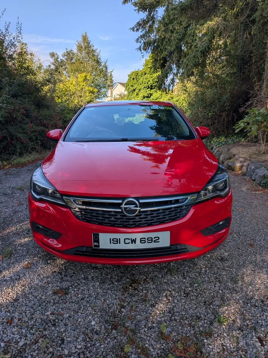 ASTRA 120 YEARS 1.0l 105PS 5DR - Image 2
