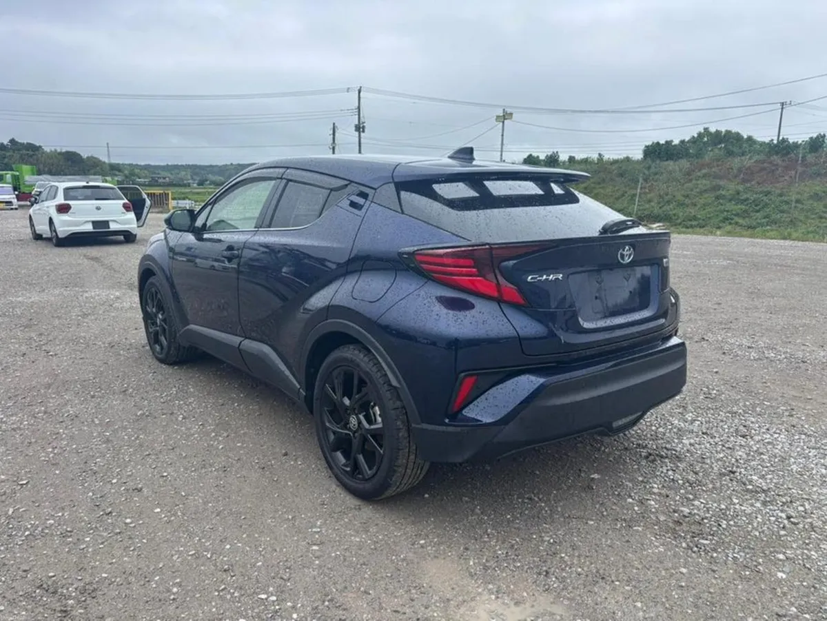 Toyota C-HR G Mode Nero Safety Plus - Image 3