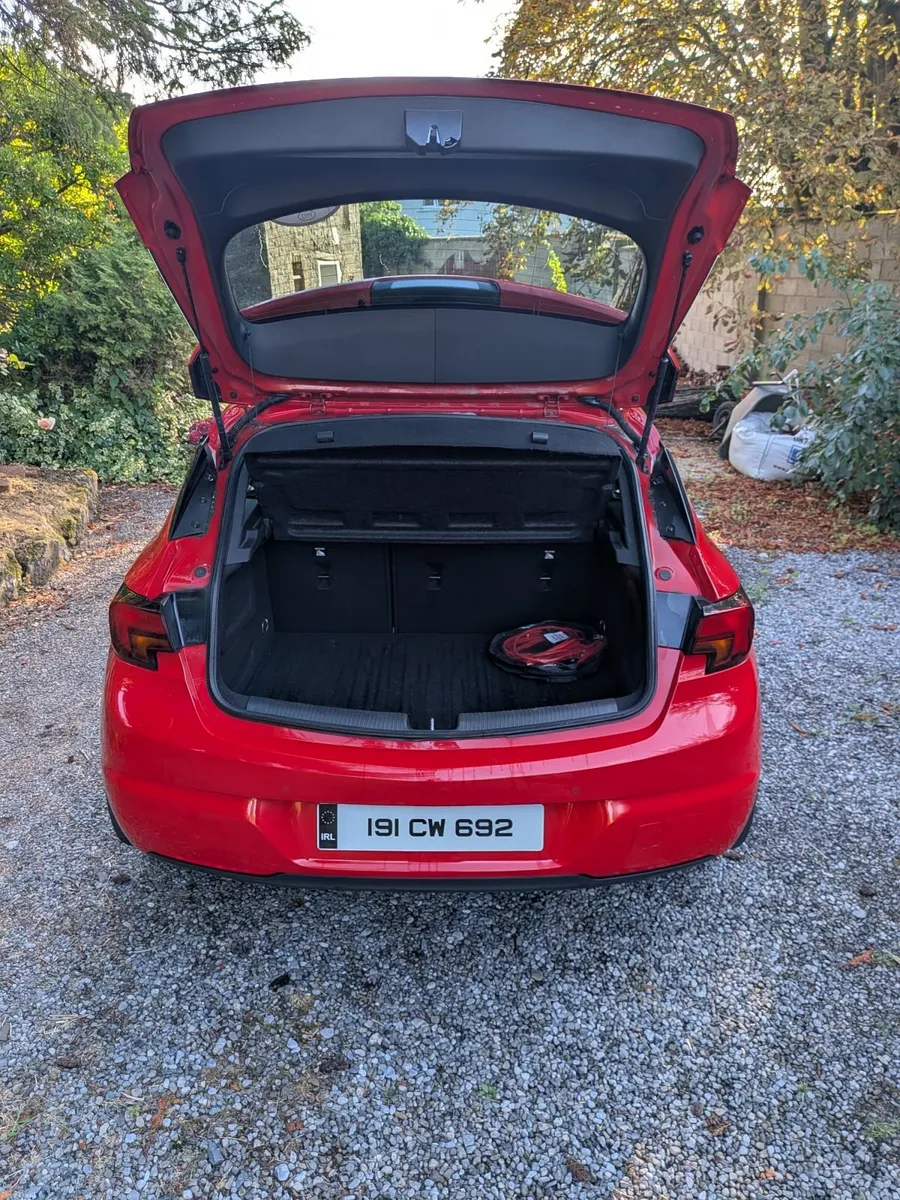 ASTRA 120 YEARS 1.0l 105PS 5DR - Image 5