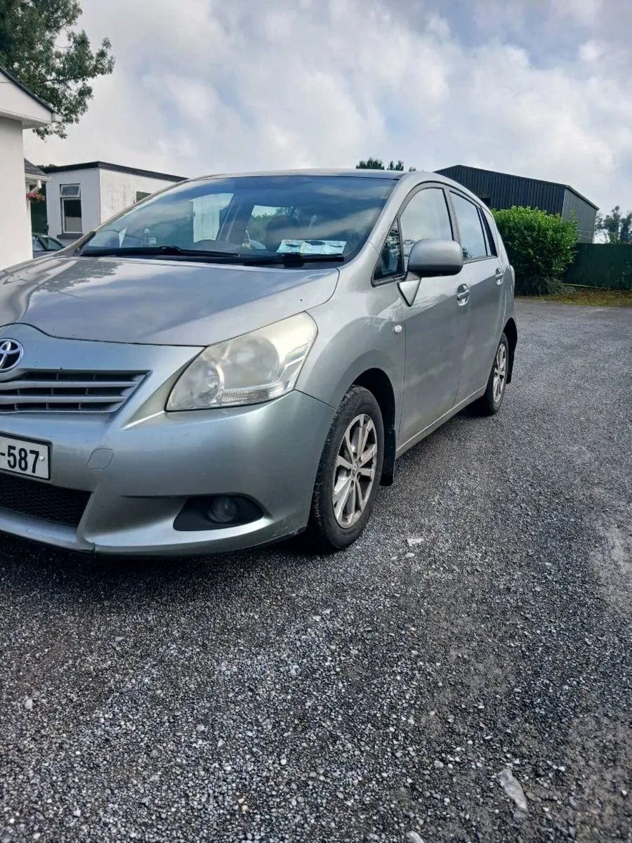 2013 Toyota Verso 7 seater - Image 3