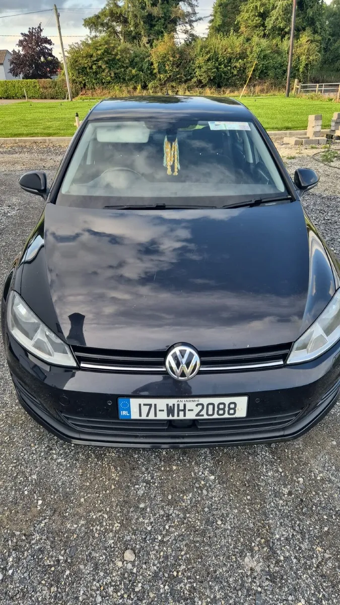 Black Volkswagen Golf 2017 - Image 1