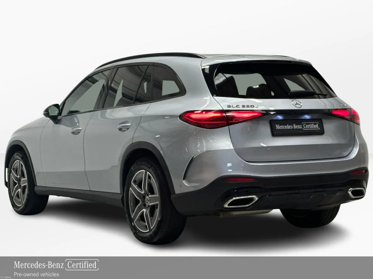 Mercedes-Benz GLC GLC220 D 4Matic AMG Line + - Image 4