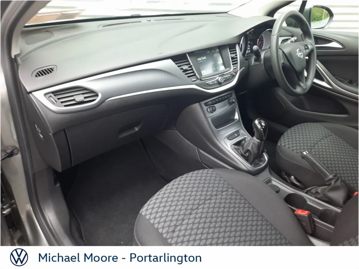 Opel Astra 1.6CDTi (110PS) SC - Image 4