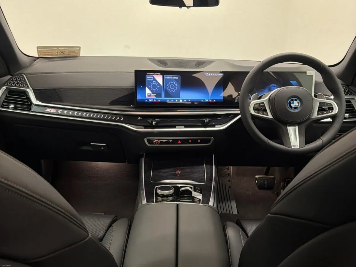 BMW X5 xDrive50e M Sport LCI IMMEDIATE DELIVERY - Image 4