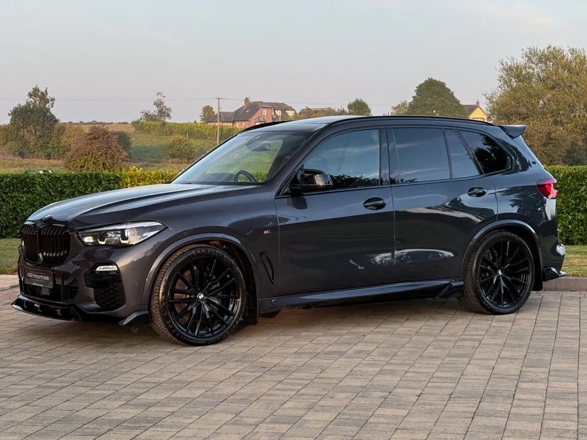 2021 BMW X5 xDrive 30d M Sport Pro - Image 2