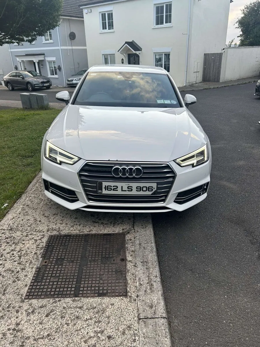 Audi A4 S-line **Black Edition - Image 3
