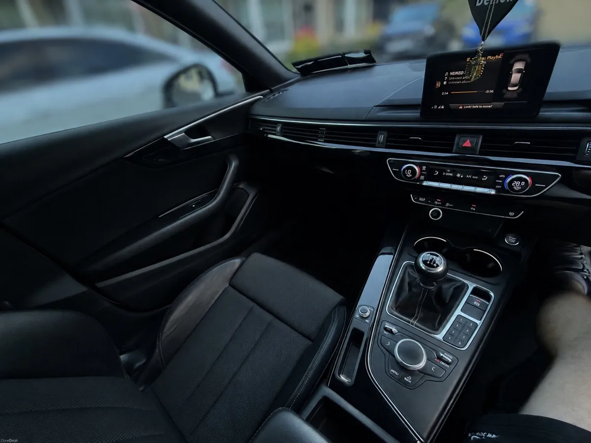 Audi A4 S-line **Black Edition - Image 6