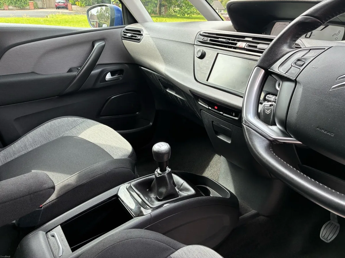 Citroen C4 Grand Picasso 2017 7 seater - Image 5
