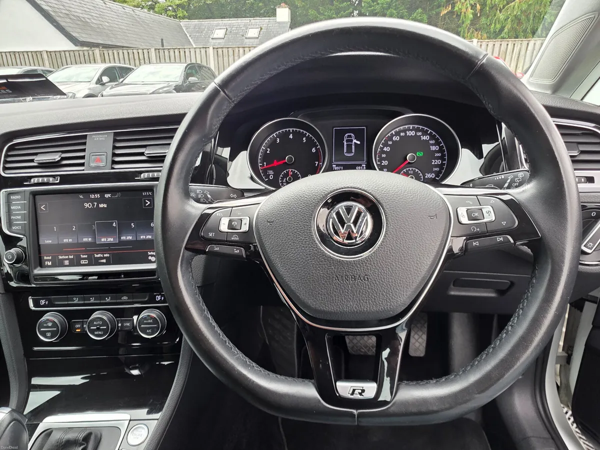 2015 Volkswagen Golf 1.4 TSI HIGHLINE AUTOMATIC - Image 6