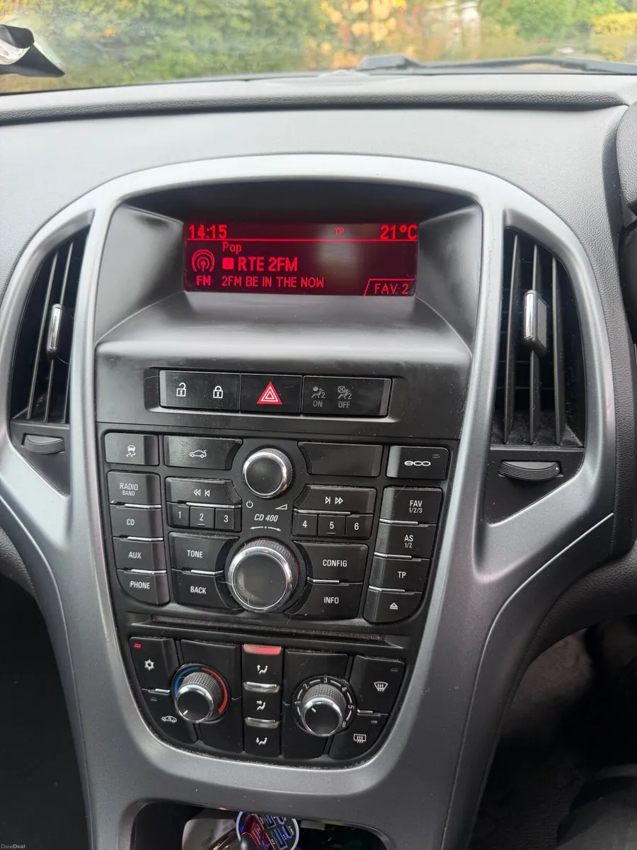 Opel Astra 2013Manual 1.7 diesel/brand new nct - Image 4