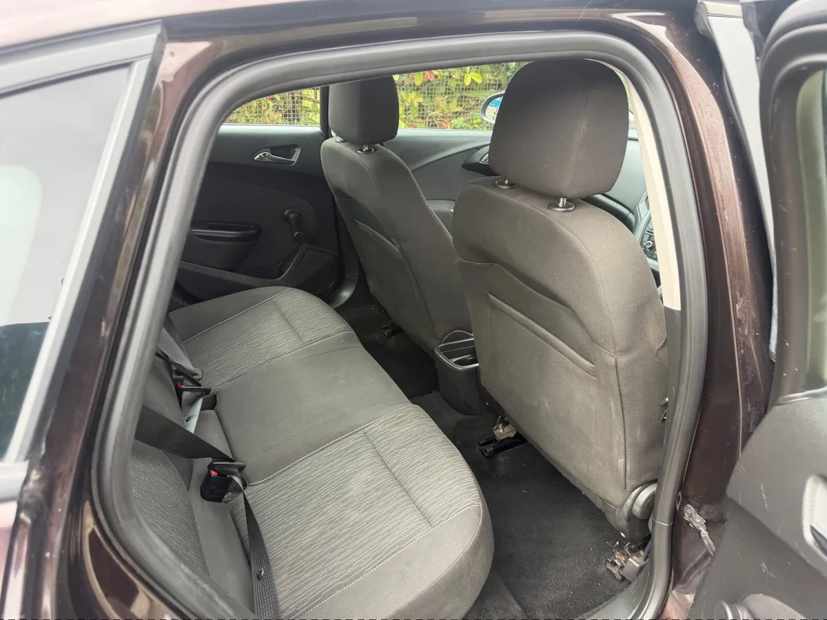 Opel Astra 2013Manual 1.7 diesel/brand new nct - Image 3