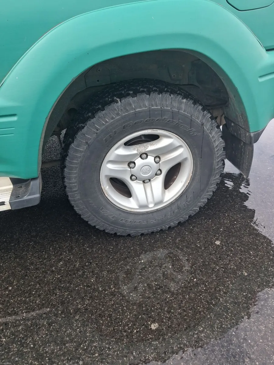Toyota Land Cruiser 2001 - Image 5