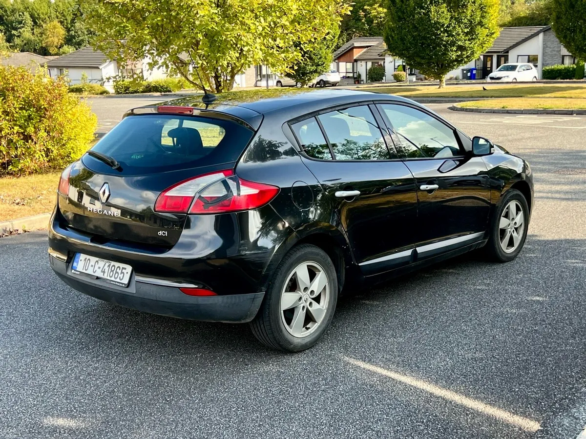 Renault Megane nct 10.2026 tax 09.2026 - Image 3