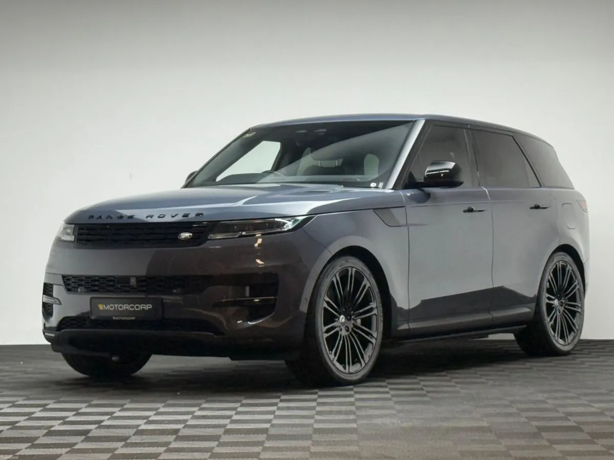 Land Rover Range Rover Sport DYN P440E *PAN ROOF* - Image 3