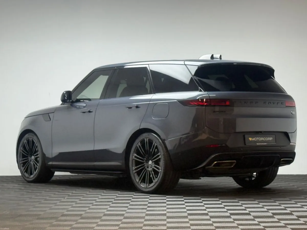 Land Rover Range Rover Sport DYN P440E *PAN ROOF* - Image 5