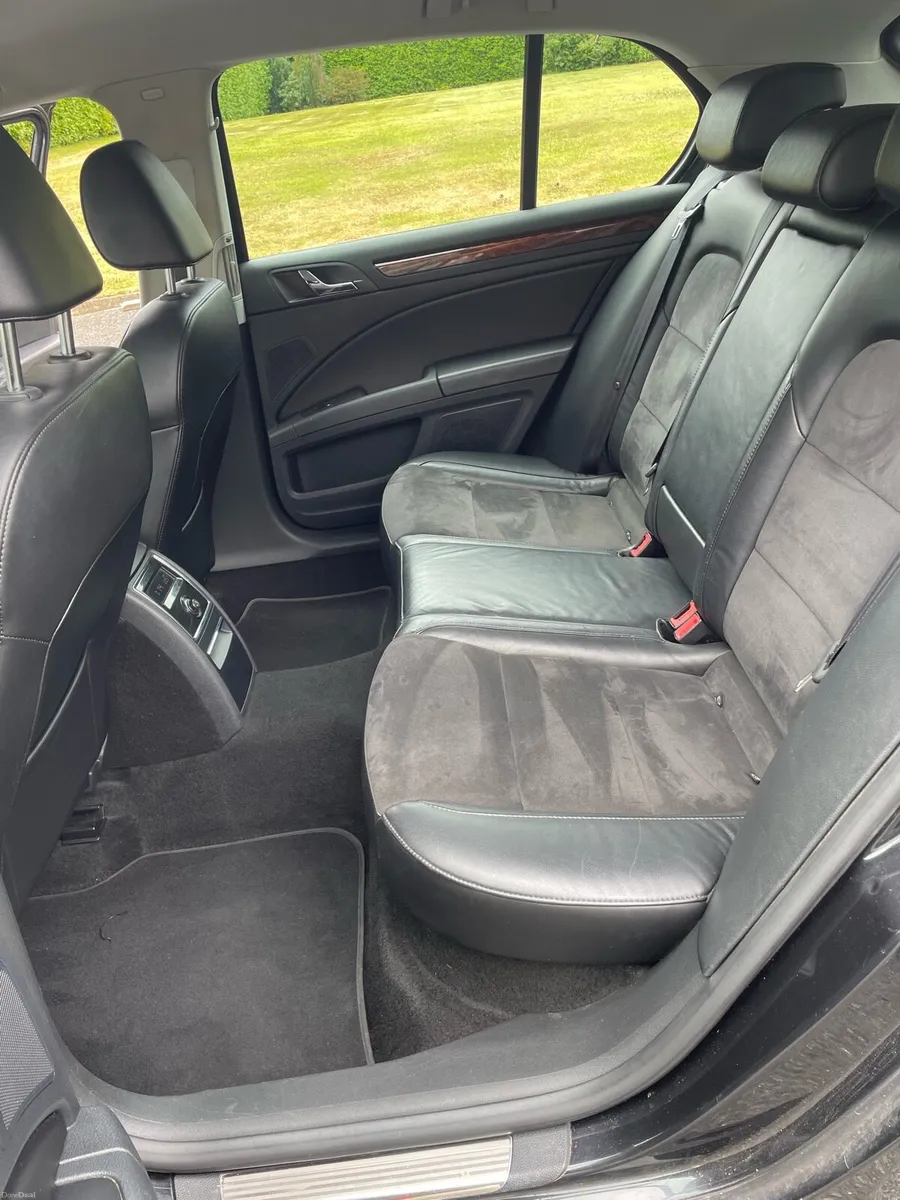 Skoda Superb - Image 6