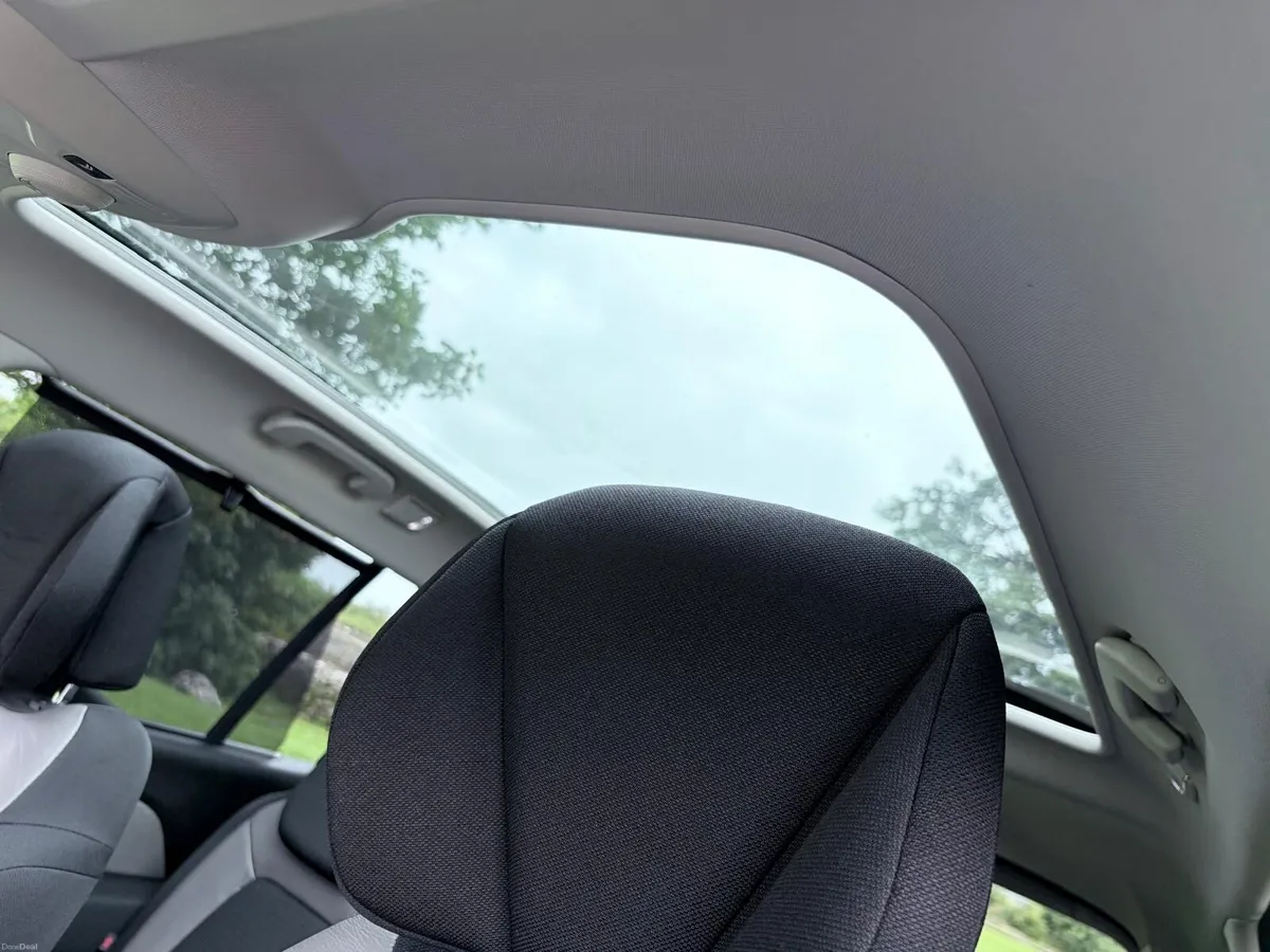 Citroen C4 Garnd Picasso 7 Seater Automatic - Image 6