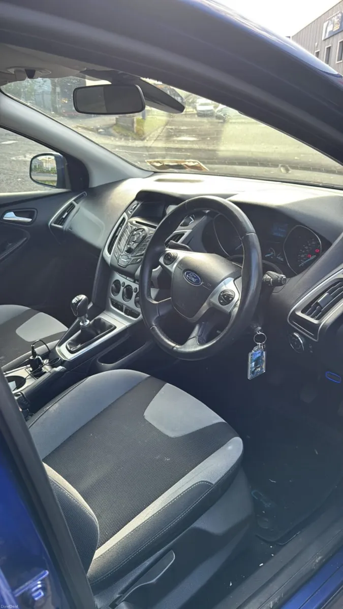 2014 ford focus 1.0 nct 11/26 tax 01/27 - Image 3