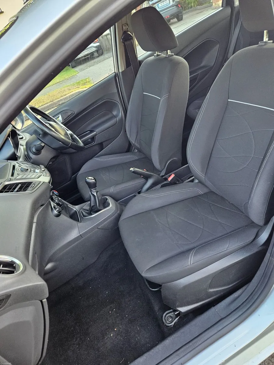 Ford Fiesta 2013 - Image 4