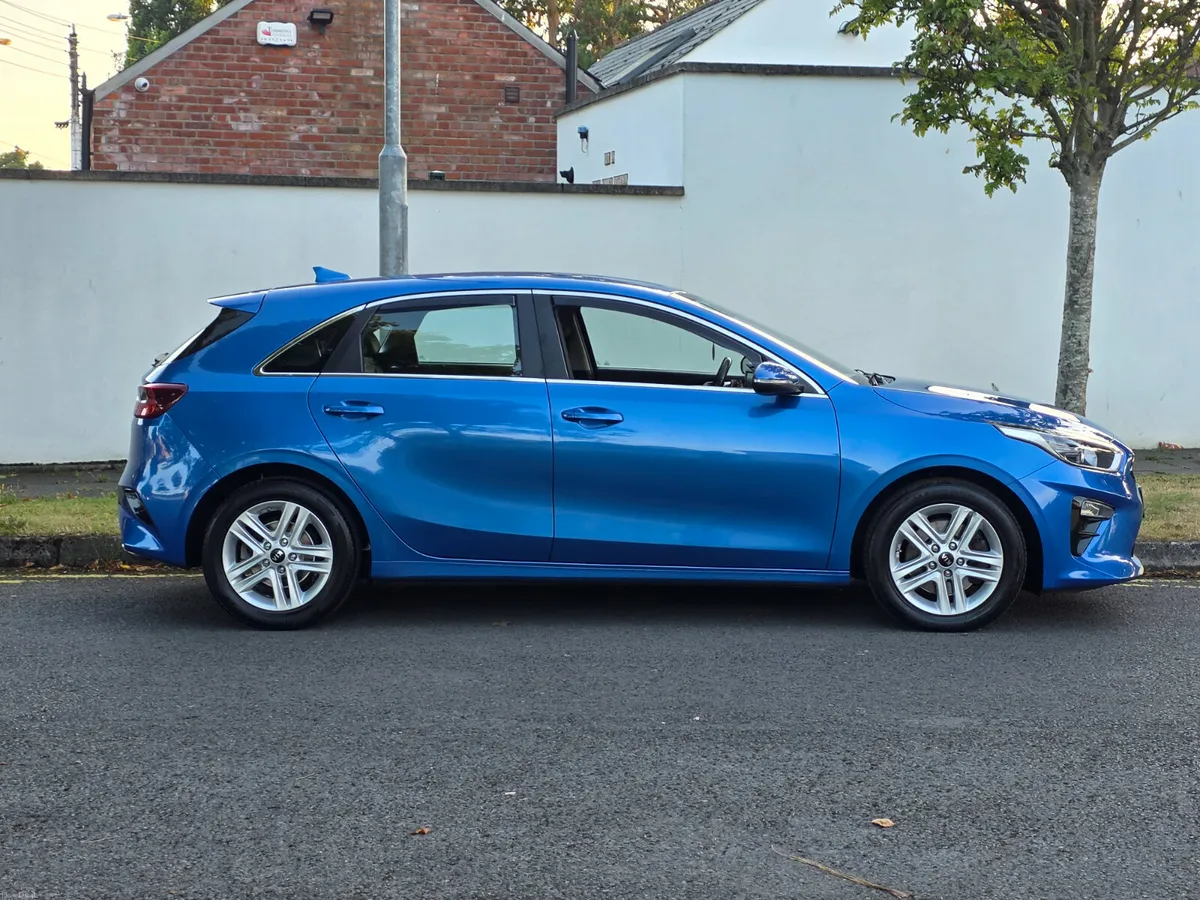 Kia Ceed K3 Petrol *New NCT* F.S.H 2018 - Image 6