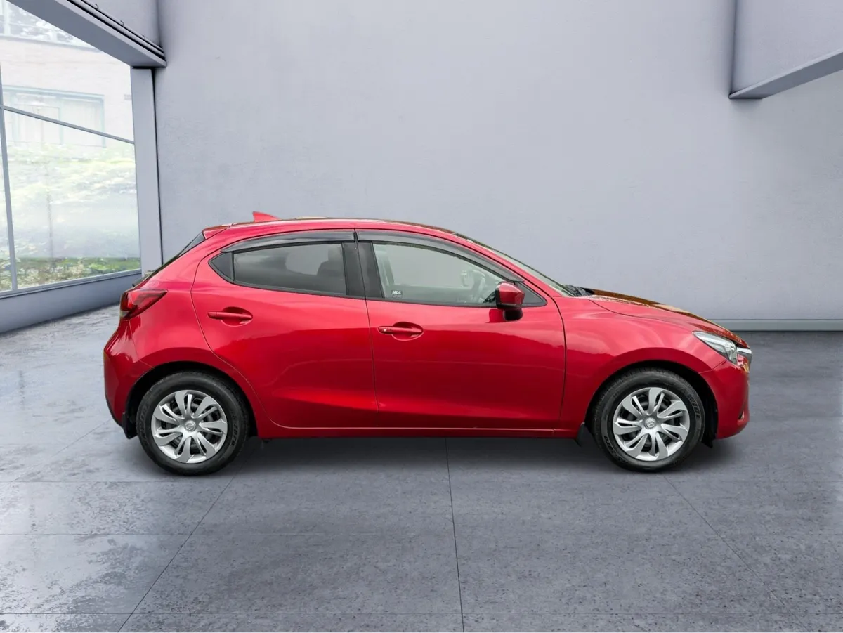 2017 Mazda Demio 1.3 Petrol Auto 105 000KM - Image 2