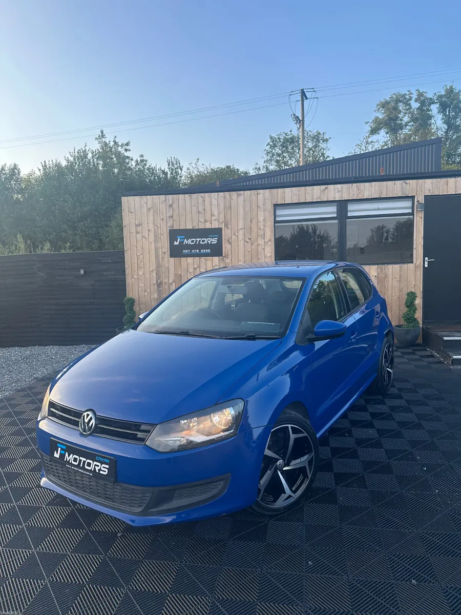 VOLKSWAGEN POLO BLUEMOTION DSG 2013 (132) - Image 3
