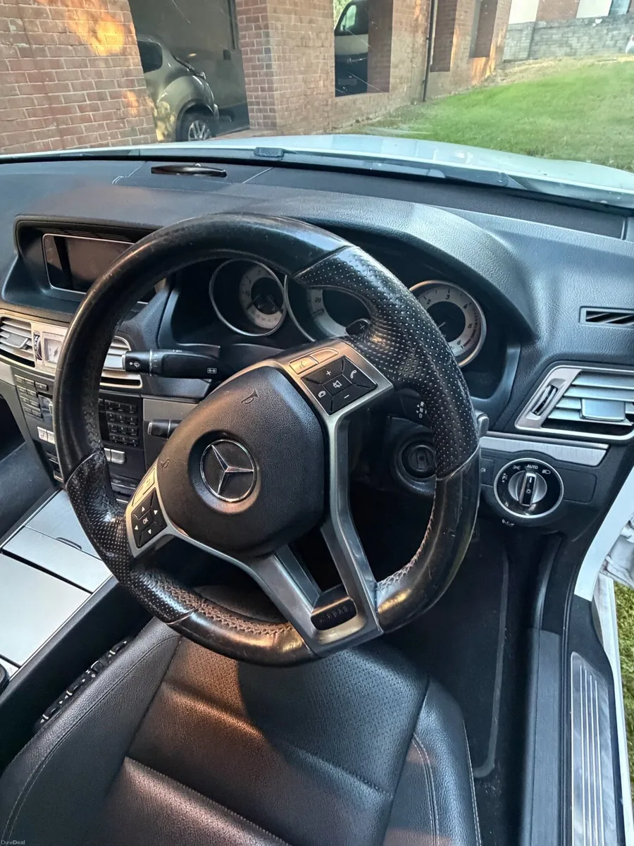 E220 Mercedes Sports Coupe AMG - Image 5