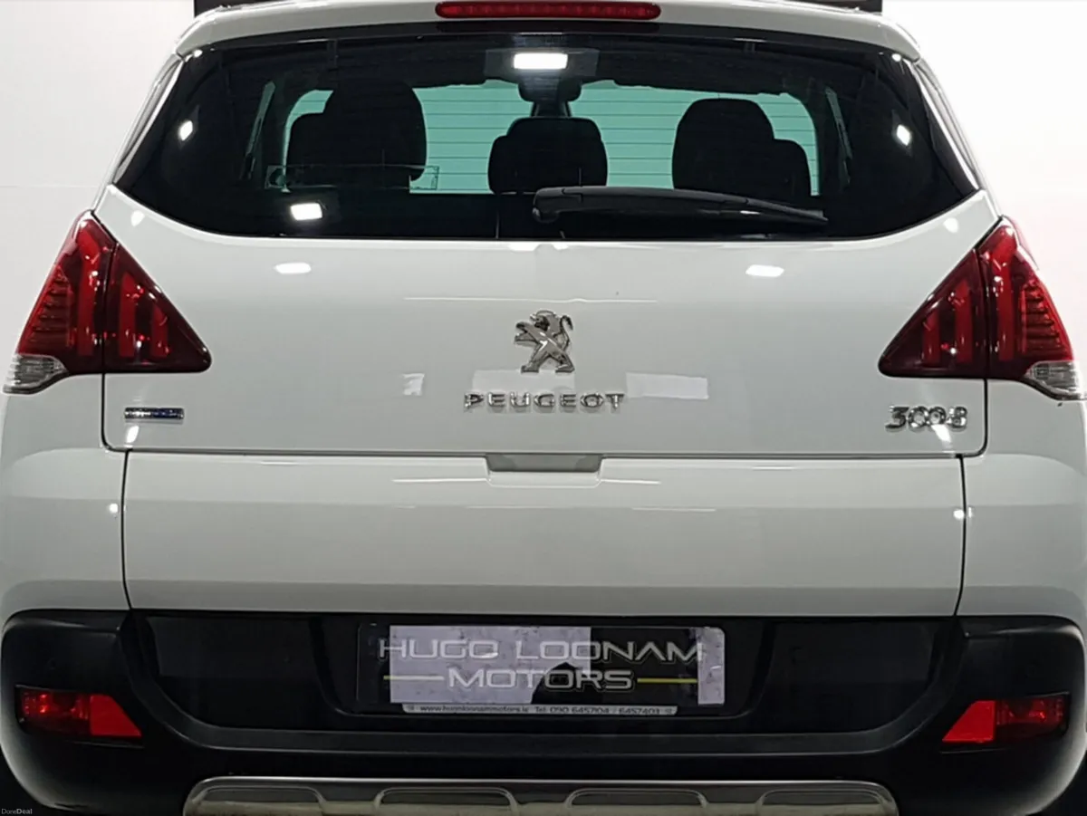 Peugeot 3008 ALLURE 1.6 BLUE HDI 120 4 4DR - Image 6