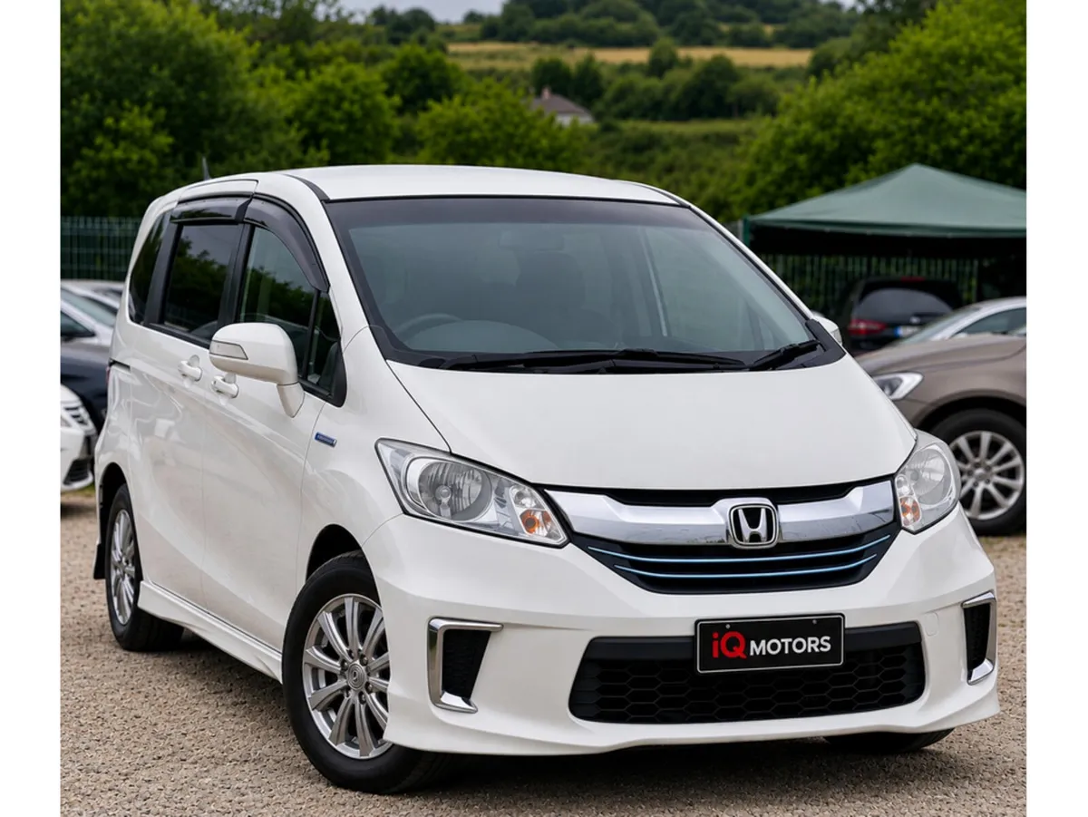 Honda Freed 1.5 Petrol Hybrid 6 Seats - 6 Months R - Image 1