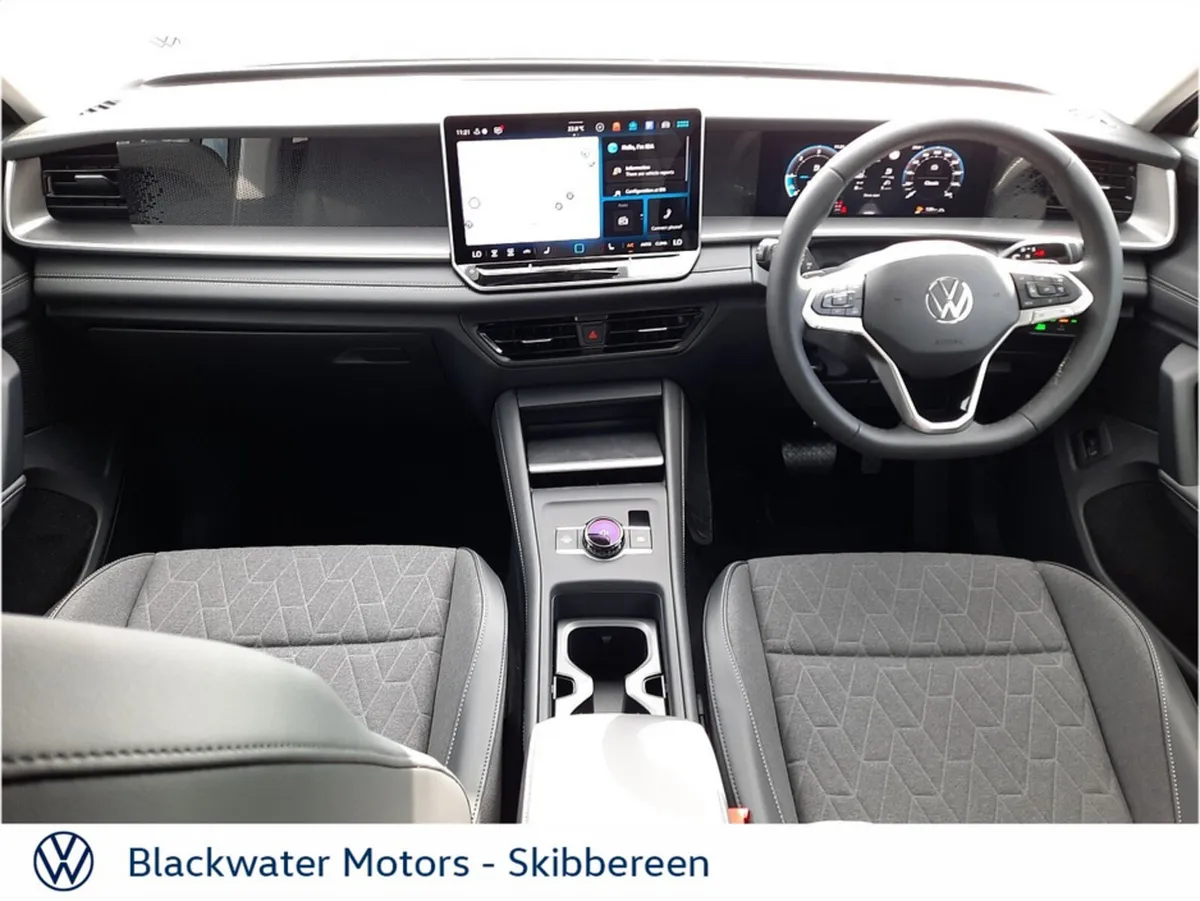 Volkswagen Tayron 2.0TDI 150BHP EDITION75 AUTOMATI - Image 2
