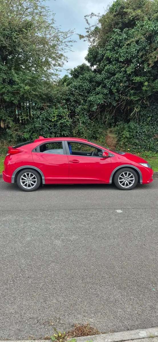 Honda Civic 2012 - Image 6