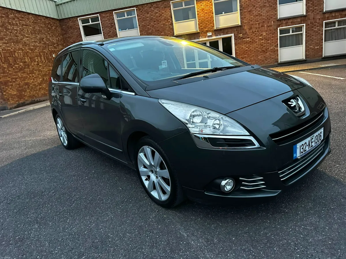 Peugeot 5008 2013 AUTO 7 SEATS 1.6HDI - Image 4