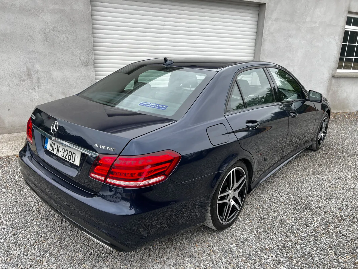 2016 Mercedes Benz E220 CDI Amg Line Auto - Image 2