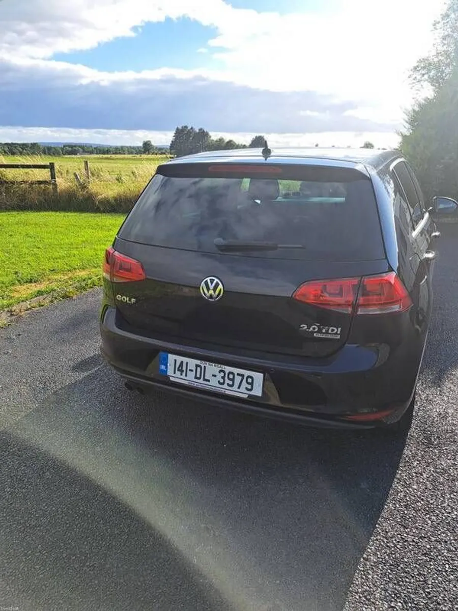 2014 Volkswagen Golf - Image 4
