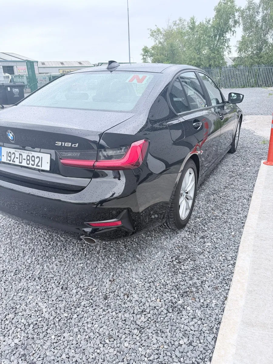 BMW 318d - Image 4