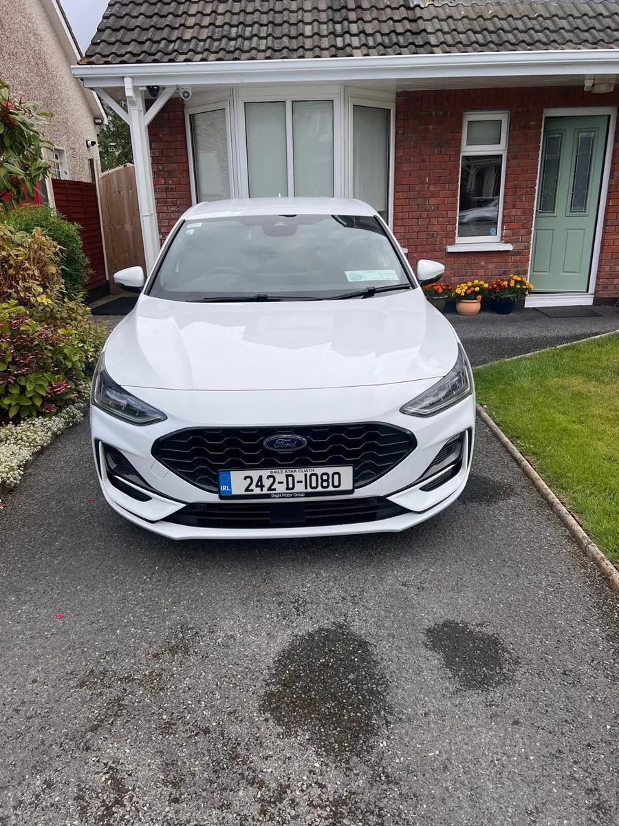 Ford Focus 2024 - Image 1