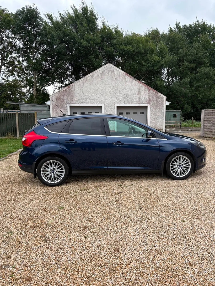 FORD FOCUS 1.0 ECOBOOST LOW KM FRESH NCT - Image 5