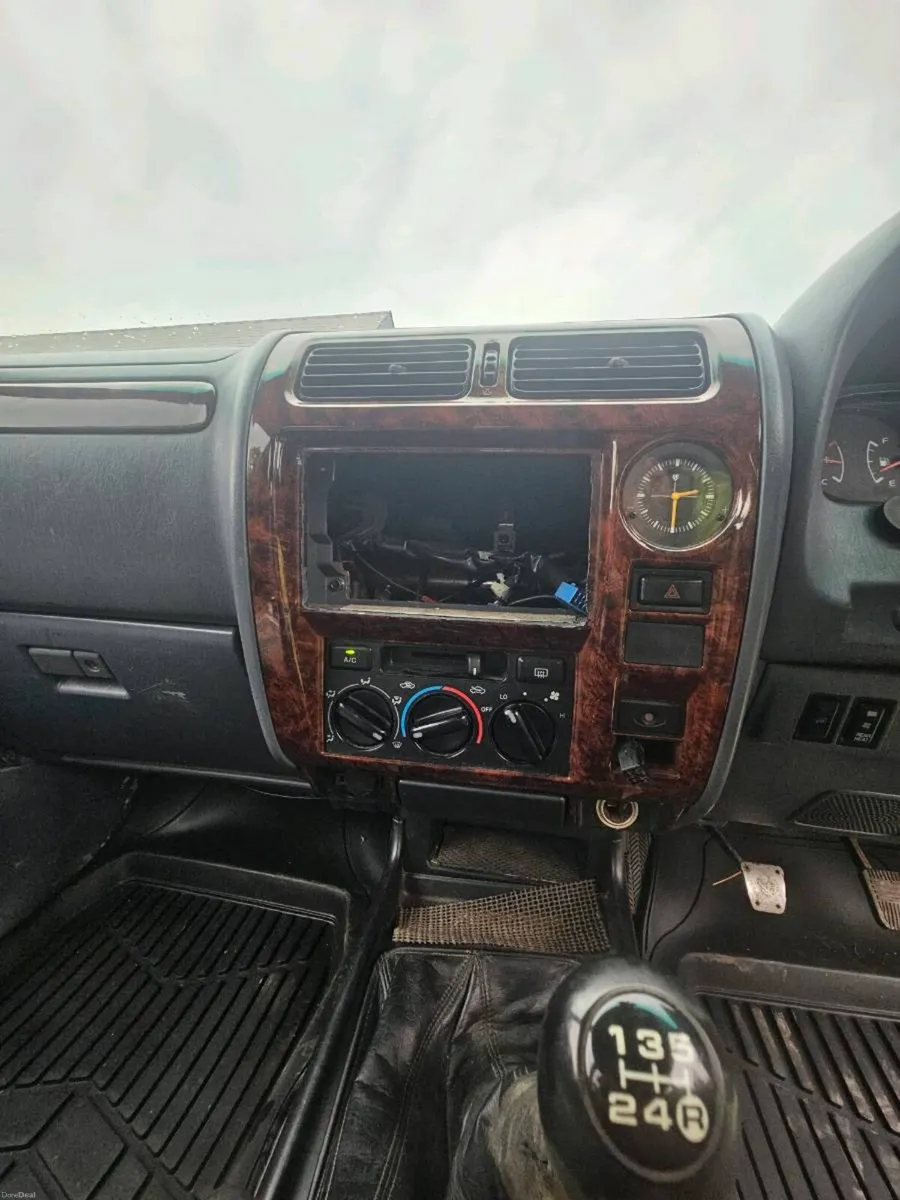 Toyota landcruiser - Image 5