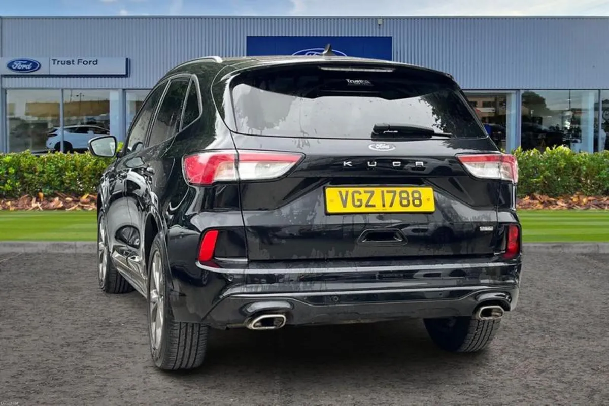 Ford Kuga 2.5 PHEV ST-Line 5dr CVT - Image 2