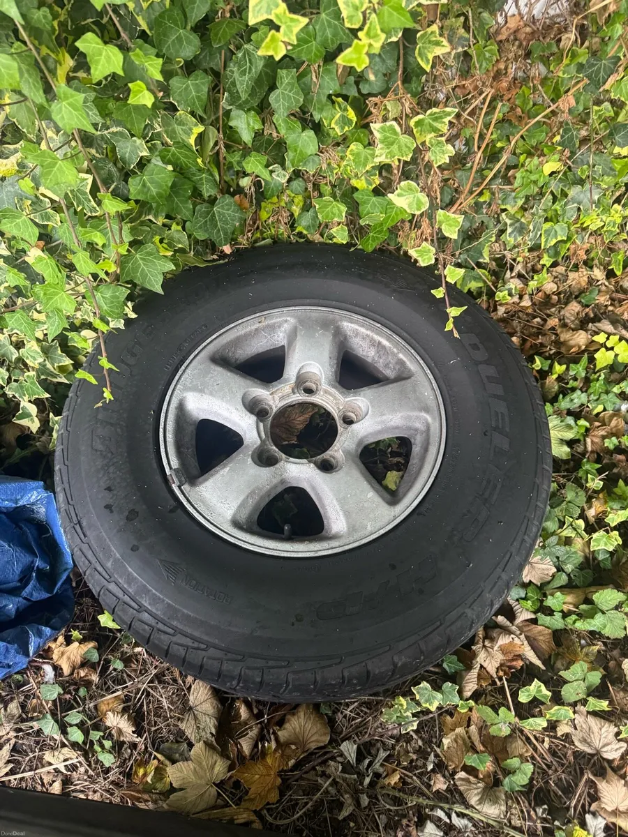 Landcruiser 16 inch OEM Wheels - Image 2