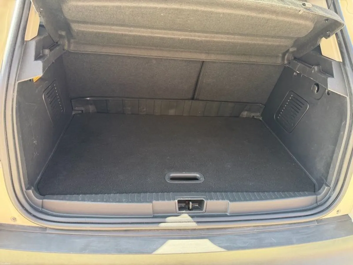 2018 Renault Captur - Image 3