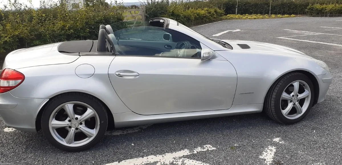 Mercedes SLK 200 – PRICE REDUCED – NCT 08/27 - Image 4