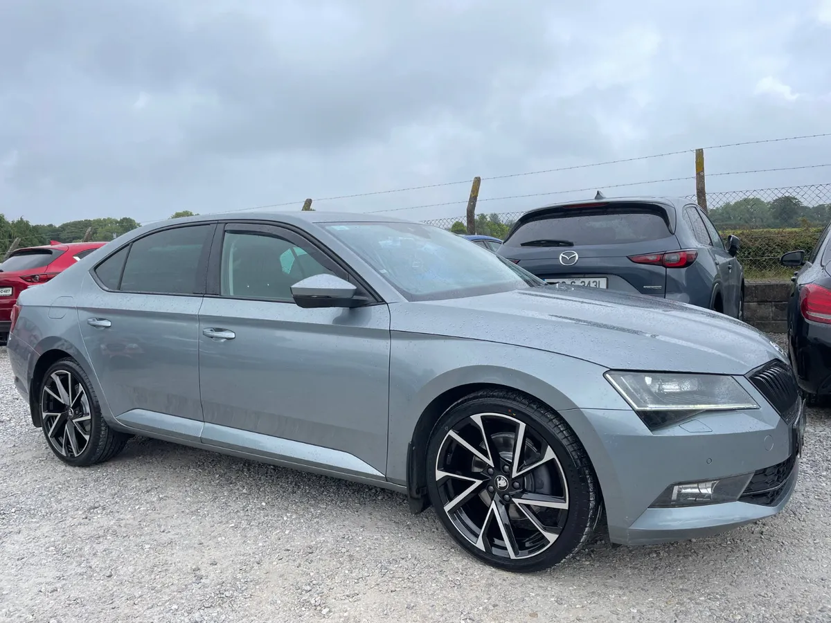 Skoda Superb - Image 6