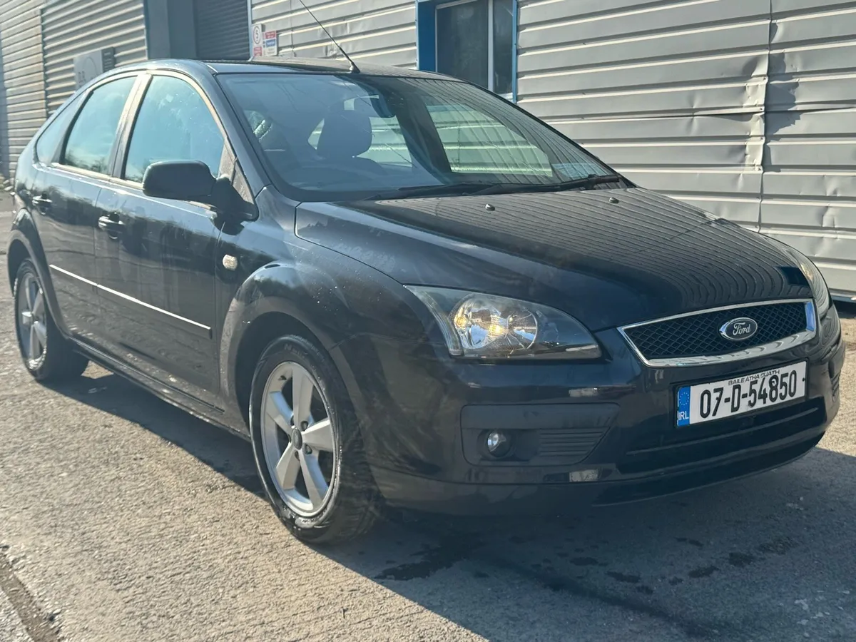 2007 Ford focus - Image 2