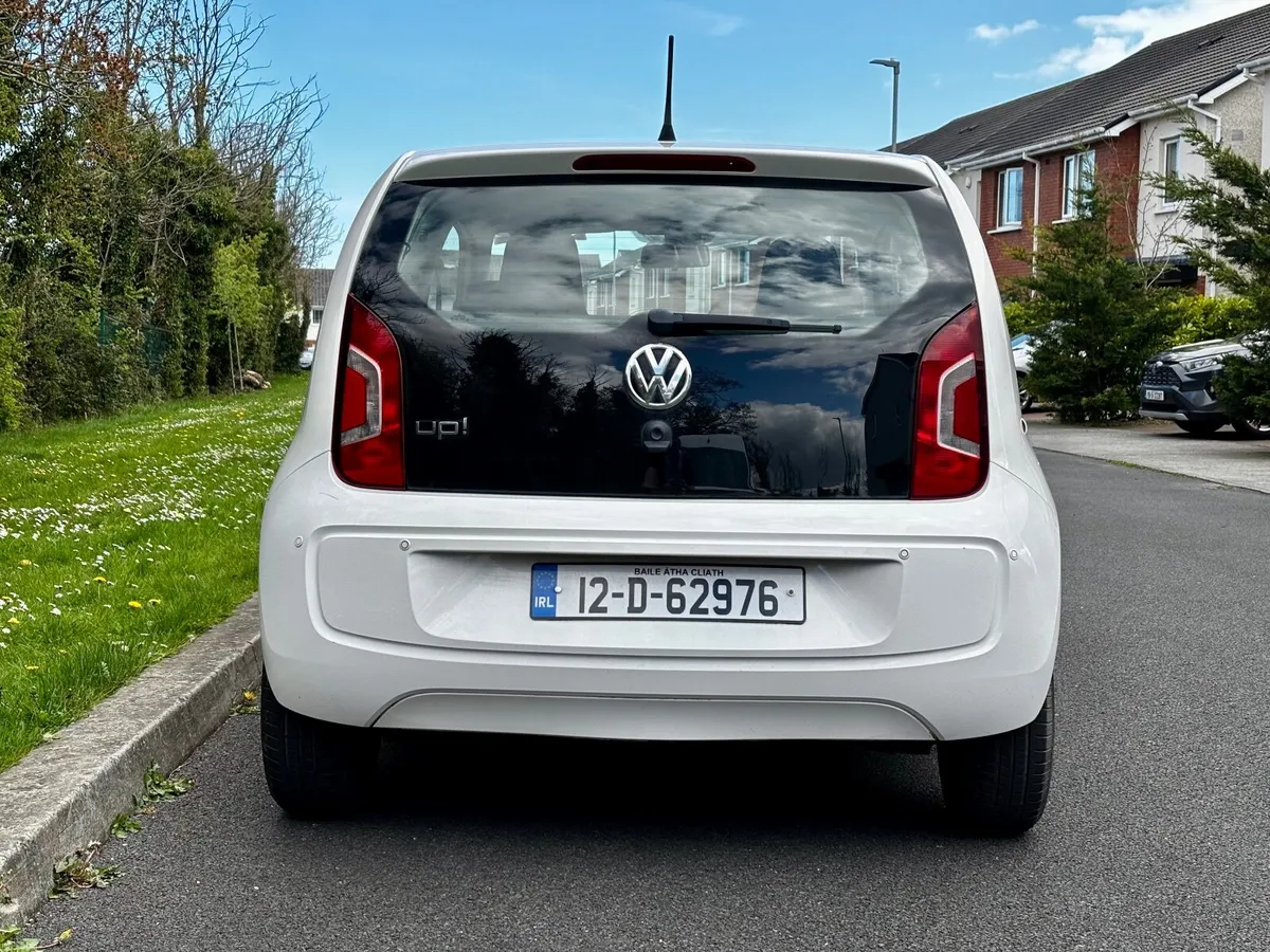 Volkswagen up! | AIRCON | AUTOMATIC - Image 5