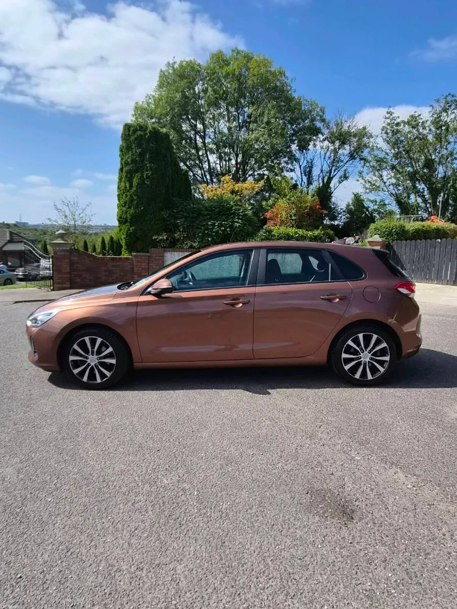 2018 hyundai i30 1 litre petrol - Image 6