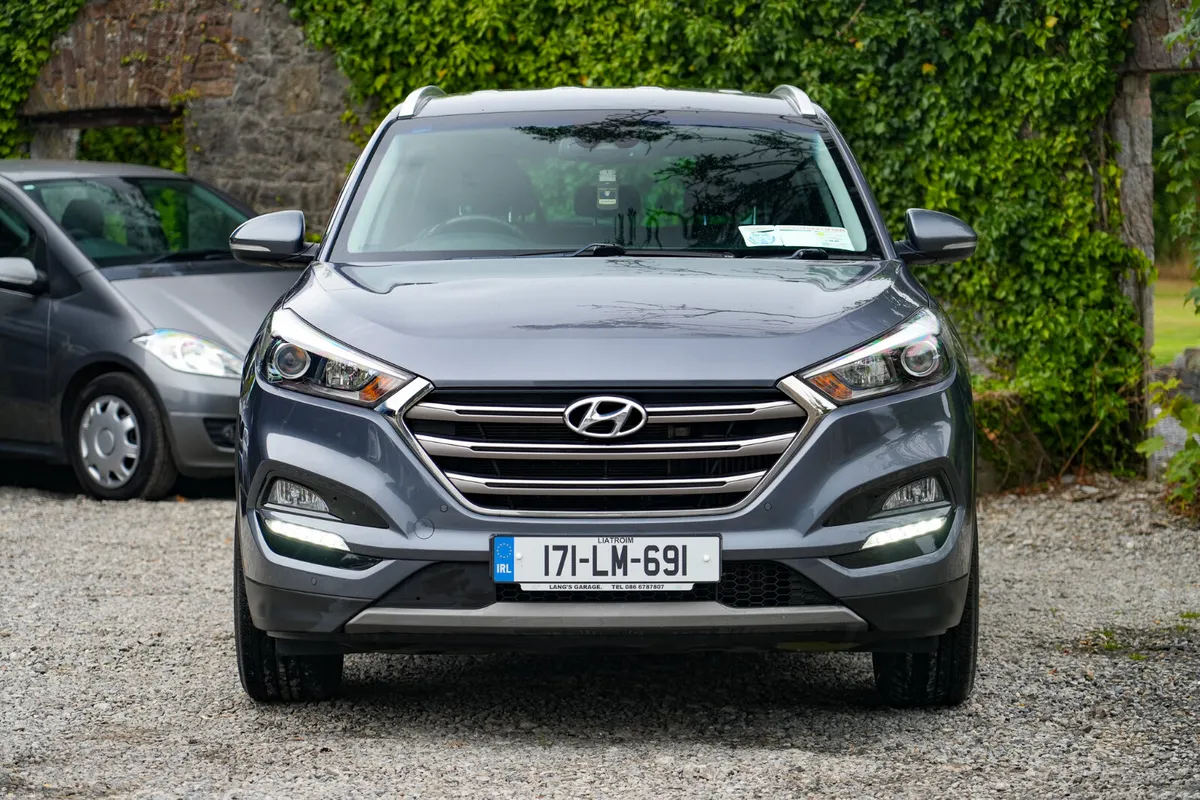 2017 Hyundai Tucson PREMIUM 1.7 Diesel Manual - Image 5